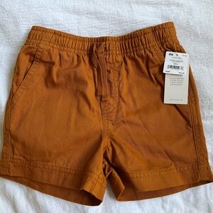 NWT Tea Collection Boys Shorts - Size 4 – Twill Sport